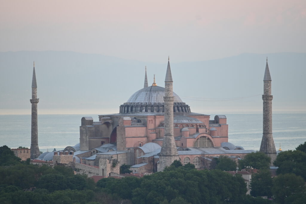 Blick vom Galata Turm Ayasofya-i Kebîr Câmi-i Şerîfi | Hagia Sophia